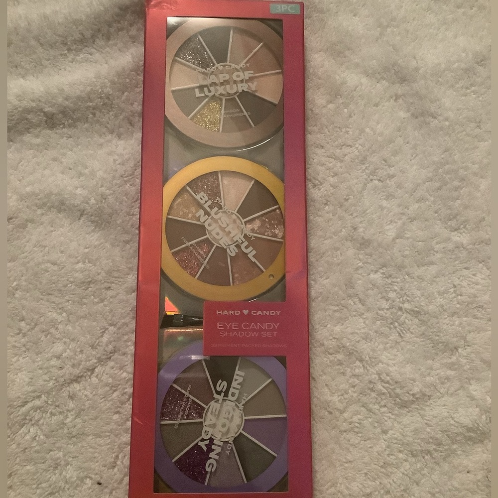NWOT EYECANDY EYESHADOW SET